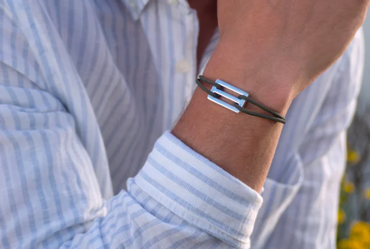 Découvrez la collection Boucle Harmonie plaqué argent de Le Vent à la Française — des bracelets élégants disponibles dans la boutique à Montpellier et sur notre site