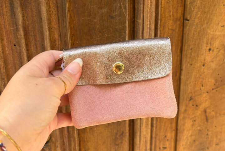 Petit porte monnaie cuir pailleté daim rose