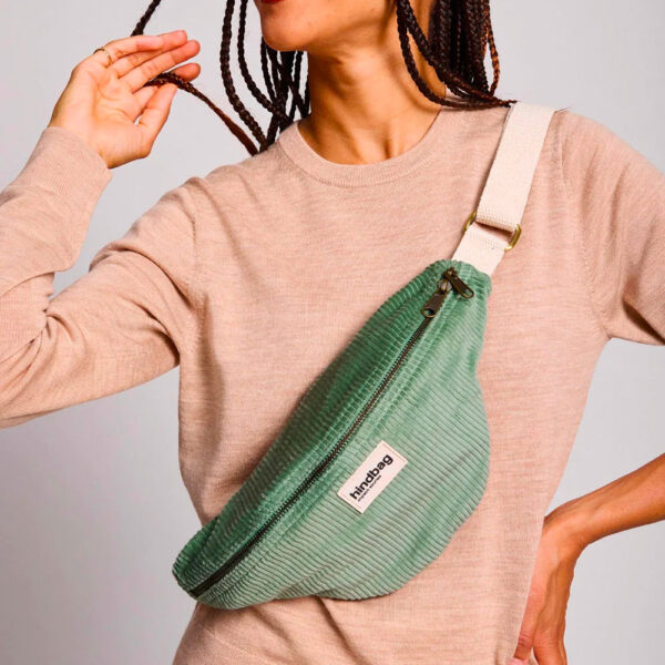 Banane Olivia de la marque en velours vert d'eau