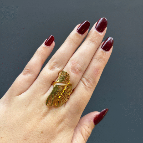 Bague feuille de ginkgo dorée ou argentée en acier inoxydable – bijou Montpellier