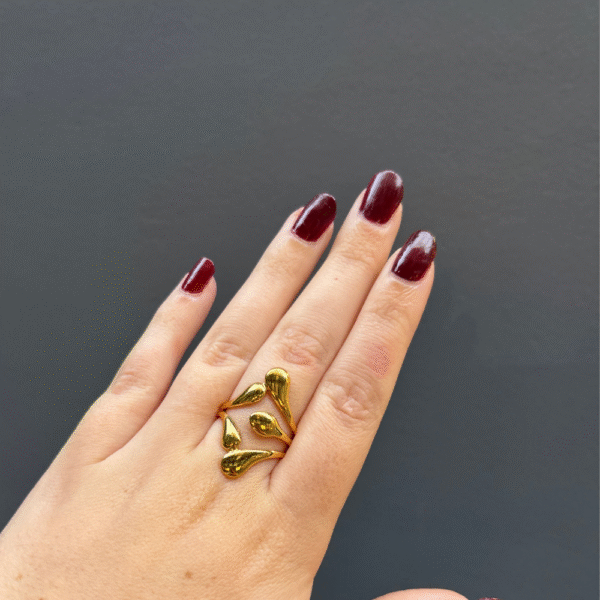 Bague dorée design organique réglable en acier inoxydable – bijou Montpellier