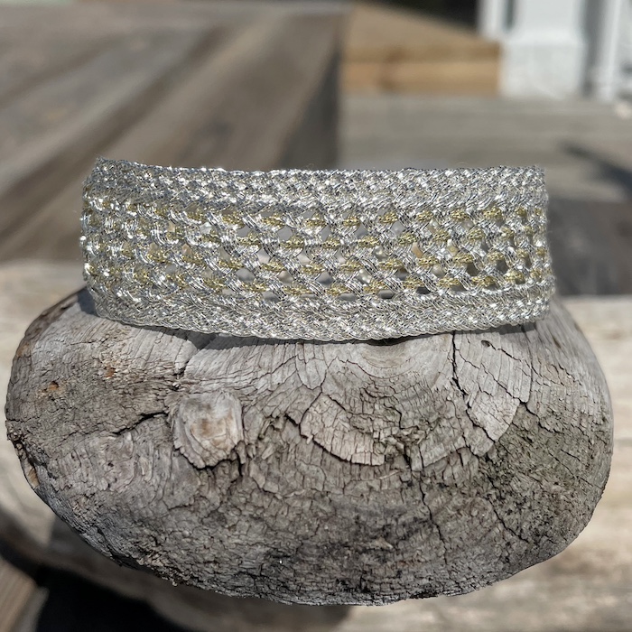 bracelet tissé artisanal fil de soie or argent ajustable