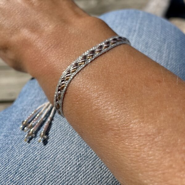 bracelet tissé artisanal soie beige chocolat rose pale argent ajustable perles argent 925