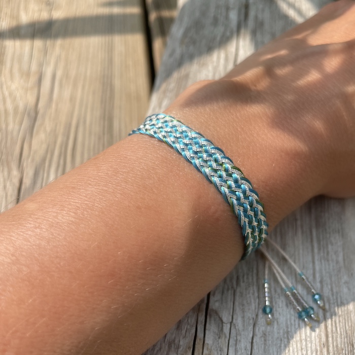 bracelet tissé artisanal soie turquoise argent ajustable avec perles argent 925 cristal