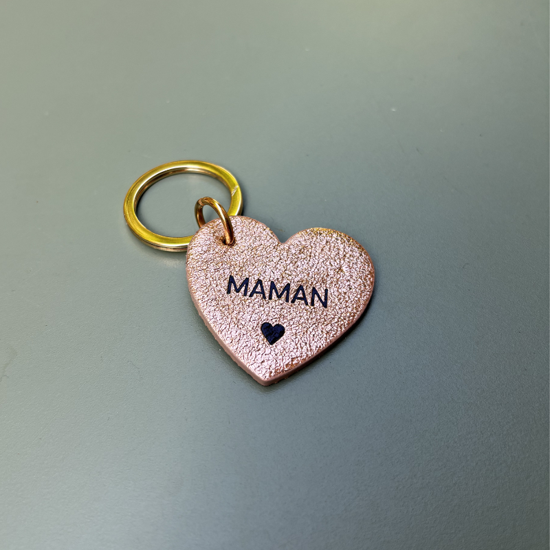 porte-cles-maman-coeur-cuir-fete-des-meres-montpellier