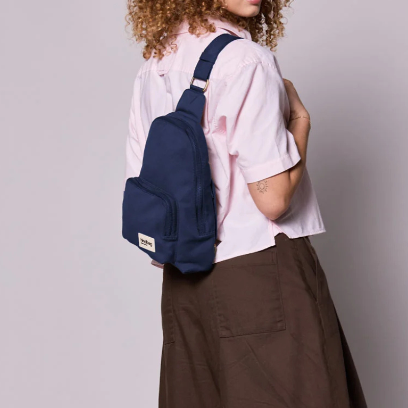 sling-bag félix-hindbag-montpellier-porté-navy